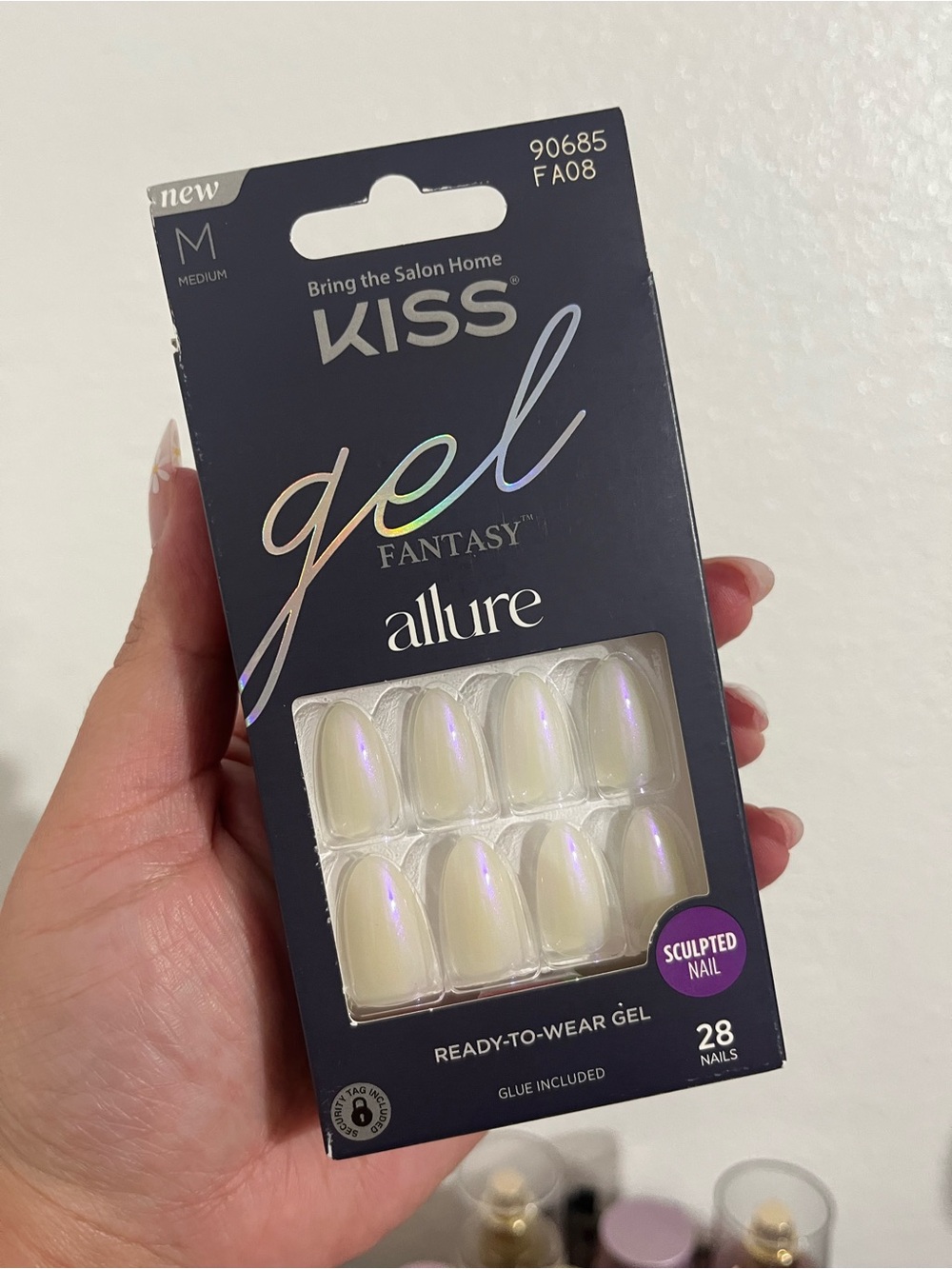 KISS Gel Fantasy Allure Sculpted Press-On Nails - Iridescent Pearl
